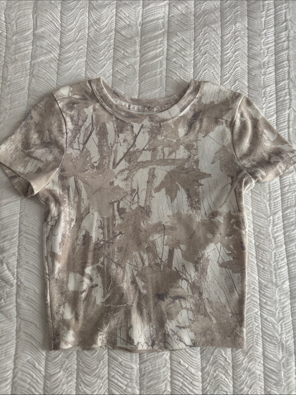 Hollister Neutral Tan & Cream Patterned Short Sleeve Top
